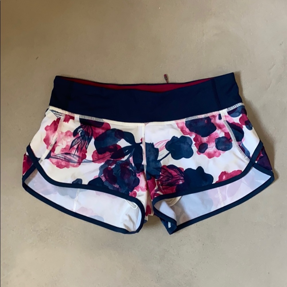Lululemon Speed Shorts Size 4